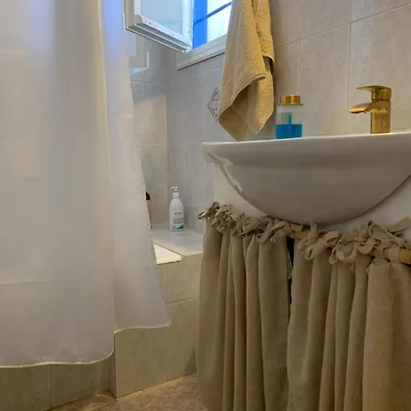 Agapi Parikia (Paros)